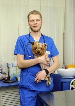 Ветеринарный хирург Петухов Алексей